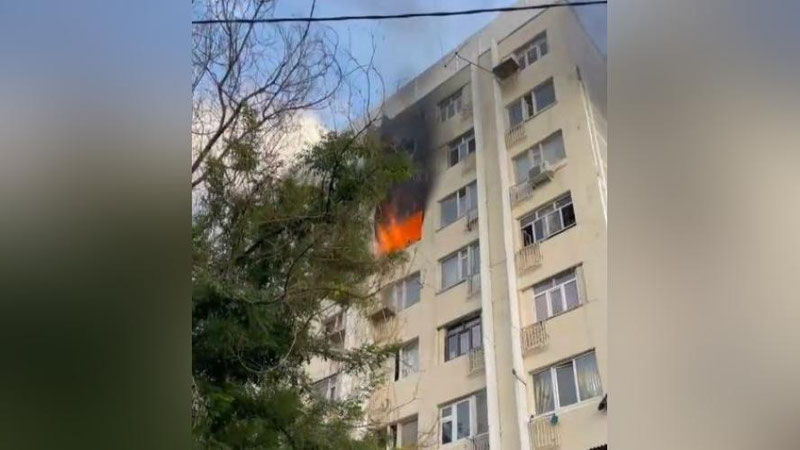 Изрображение 'В многоэтажном доме в Ташкенте произошел пожар (видео)'