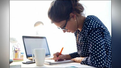 'Diplomi yo`q xotin-qizlardan tavsiyanoma olish uchun ariza qabul qilishning so`nggi kuni ma`lum qilindi'ning rasmi