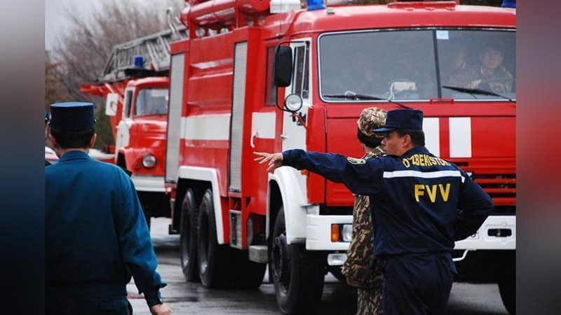 'Amudaryodagi dexqon bozori maydonida yong`in sodir bo`ldi'ning rasmi