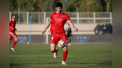 'Азизбек Амонов фаолиятини Эрон чемпионатида давом эттиради'ning rasmi