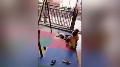 Изрображение 'В Китае неизвестный напал с ножом на детсад: 16 детей и 2 воспитателей ранены'