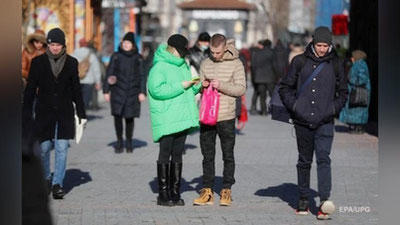 'Уч мамлакат ўз фуқароларини Украинадан чиқиб кетишга чақирди'ning rasmi