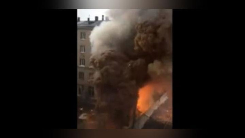 Изрображение 'Мощный взрыв около больницы в Челябинске сняли на видео'