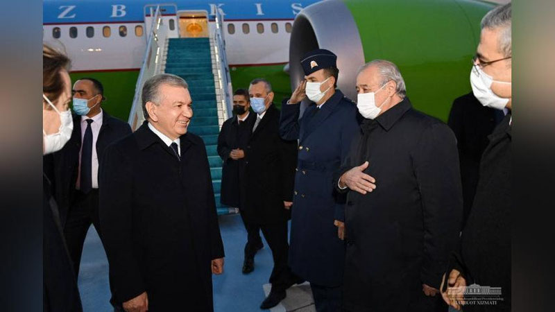 'Шавкат Мирзиёев Туркий тилли давлатлар ҳамкорлик кенгаши саммитида иштирок этади'ning rasmi