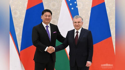 Изрображение 'Президенты Узбекистана и Монголии провели встречу в Самарканде'