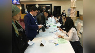 Изрображение 'ЗА ТРИ ЧАСА С НАЧАЛА ГОЛОСОВАНИЯ НА УЧАСТКИ ПРИШЛИ 3,6 МЛН ИЗБИРАТЕЛЕЙ'