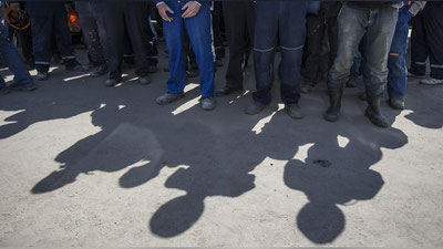 Изрображение 'В чем причины конфликта узбекских мигрантов и работодателей в Петербурге?'