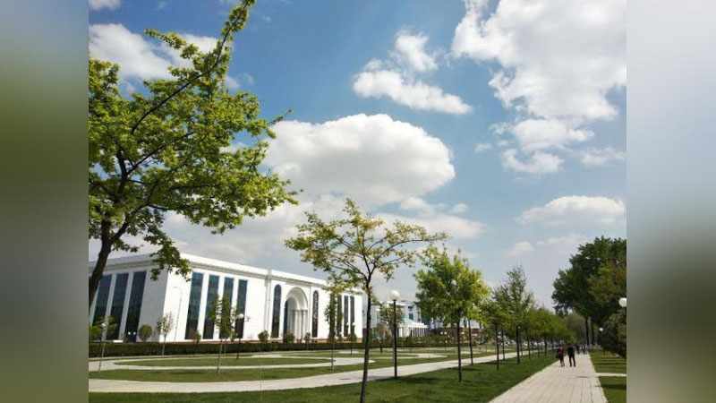 'Bugun O`zbekiston bo`ylab kam bulutli, quruq ob-havo bo`lishi kutilmoqda'ning rasmi