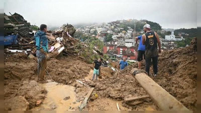 'Бразилиядаги сув тошқинлари ва кўчкилар оқибатида ҳалок бўлганларнинг сони ошмоқда'ning rasmi