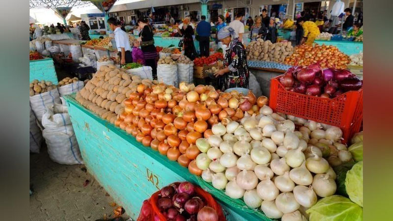 Изрображение 'Госкомстат озвучил цены на основные продукты питания на фермерских рынках'