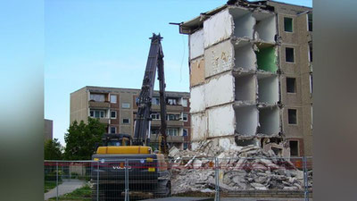 'Уй-жойнинг “снос”га тушганини аниқлаш бўйича давлат хизматлари кўрсатилади'ning rasmi