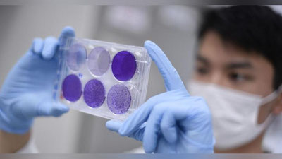 'Koronavirus mutasiyalari vaksinalar samaradorligiga ta`sir qilmasligi ma`lum bo`ldi'ning rasmi