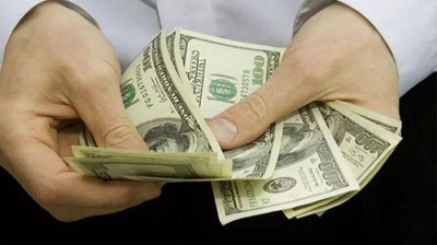 'Toshkentda bozordan joy ajratib berishni va`da qilib, fuqaroni 300 dollarga tushirgan «Qo`yliq dehqon bozori» xizmatchisi qo`lga olindi'ning rasmi