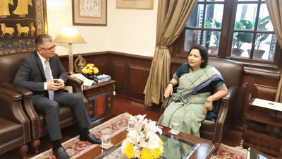 'O`zbekiston elchisi Hindiston davlat tashqi ishlar vaziri bilan uchrashdi'ning rasmi