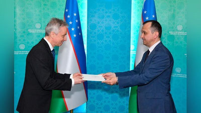 Изрображение 'Замглавы МИД Узбекистана принял нового посла Швеции с резиденцией в Стокгольме'