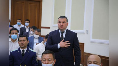'Yangi tashkil etilgan Namangan tumaniga hokim tayinlandi'ning rasmi