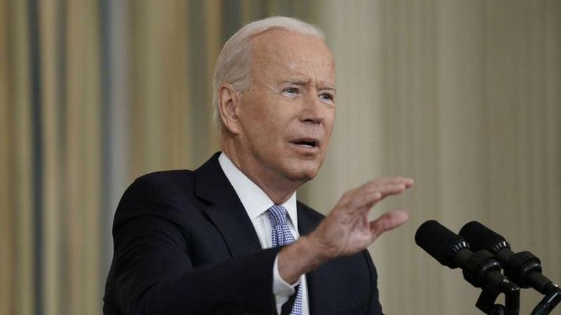 'Bayden mashxurlik reytingida rekord darajada tushib ketganiga munosabat bildirdi'ning rasmi