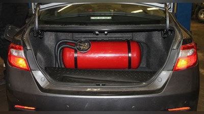 'Фарғонада уста машинага носоз газ баллон ўрнатиб, ҳайдовчини хавфга қолдирди'ning rasmi