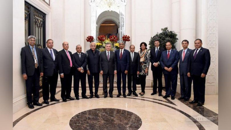 Изрображение 'ПРЕЗИДЕНТ УЗБЕКИСТАНА ПРОВЕЛ ВСТРЕЧУ С ГЛАВАМИ ИНДИЙСКИХ КОМПАНИЙ'