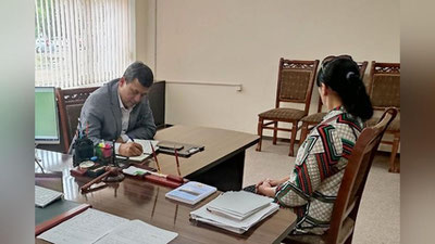 'Омбудсман вакили аралашмагунча хаста фуқарони ҳеч ким эшитмади. Нега?'ning rasmi