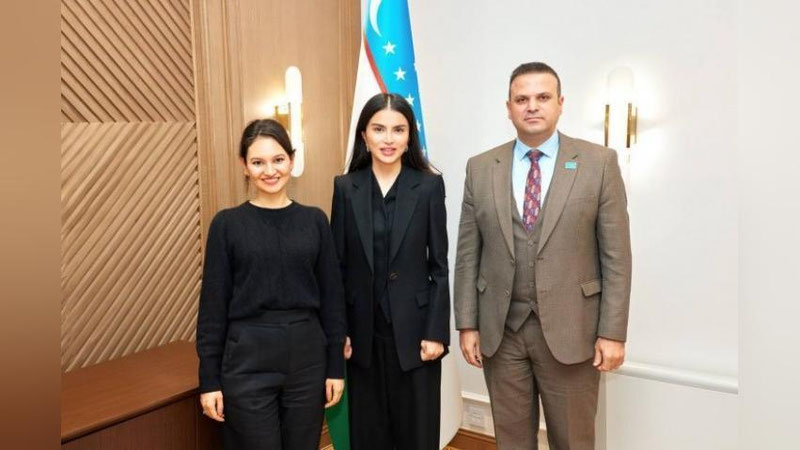 'Saida Mirziyoeva BMT Bolalar jamg`armasining O`zbekistondagi vakolatxonasi rahbari Munir Mamedzade bilan uchrashdi'ning rasmi