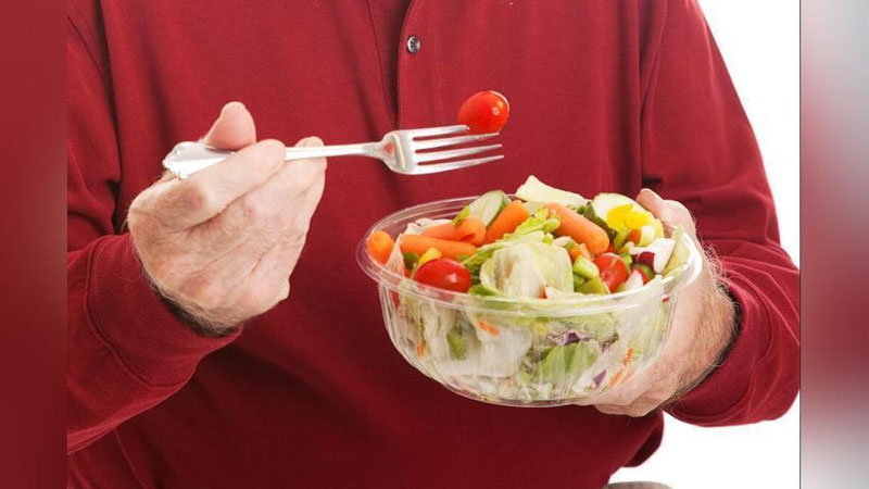 'Байрам кунлари кексаларга қандай таомланиш тавсия этилади? Рецептлар билан бўлишамиз...'ning rasmi