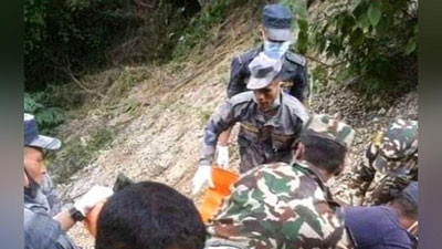 'Nepalda avtobus jarlikga quladi. Qurbonlar bor'ning rasmi