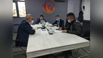 'Toshkent shahar sudlari raislari galdagi sayyor qabulda Uchtepa tuman fuqarolarining murojaatlariga echim izlashdi (foto)'ning rasmi