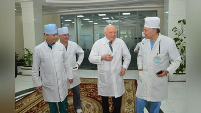 Изрображение 'ПОДПИСАНО СОГЛАШЕНИЕ МЕЖДУ КАРДИОЦЕНТРАМИ ХОРЕЗМА И МОСКВЫ'