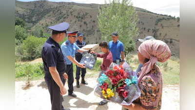 'Қашқадарёда 6 ёшли болани артезиан қудуқдан қутқариб олишда кўмакчи бўлган 8-синф ўқувчиси вазир эътирофига сазовор бўлди'ning rasmi