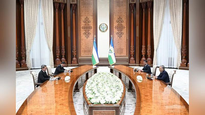 Изрображение 'Президент Узбекистана принял министра иностранных дел Туркменистана'
