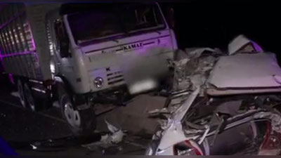 'Самарқандда автобус уриб юборган "Lacetti" "КамАЗ" тагига кириб кетди(видео)'ning rasmi