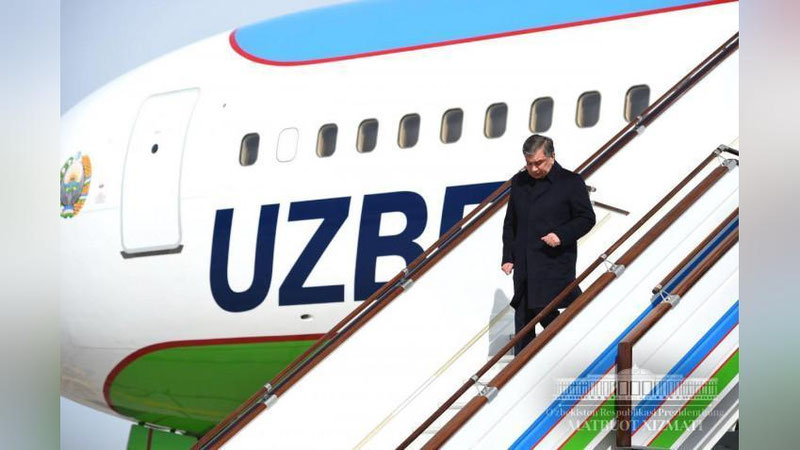 Изрображение 'ПРЕЗИДЕНТ УЗБЕКИСТАНА ПРИБЫЛ В САМАРКАНД'