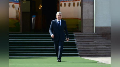 'Prezident Shavkat Mirziyoev Ashxobodga jo`nab ketdi'ning rasmi