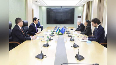 'Bosh vazir o`rinbosari EIning O`zbekistondagi delegasiyasi rahbari bilan uchrashdi'ning rasmi