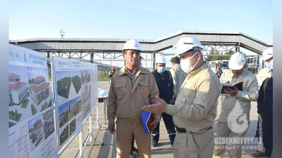 '“O`zbekneftgaz” Boshqaruvb raisi “Muborak” gazni qayta ishlash zavodida amalga oshirilayotgan loyihalar holatini o`rgandi (Foto)'ning rasmi