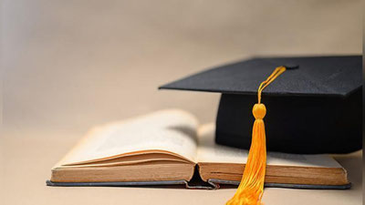 'Qashqadaryoda marhum hokimning o`g`li O`zbekistondagi 13 ta xalqaro universitetning talabasi bo`ldi'ning rasmi