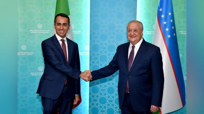 'Abdulaziz Kamilov Italiya Tashqi ishlar vaziri bilan uchrashdi'ning rasmi