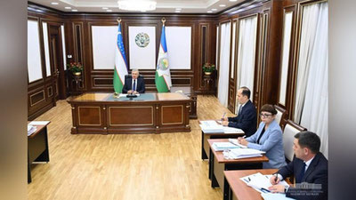 Изрображение 'Отмена справок и единая форма отчетности: предложения для бизнеса представили главе государства'