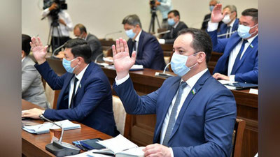 'Senatning 6-yalpi majlisi: “Aholi bandligi to`g`risida”gi O`zbekiston Respublikasi Qonuni ma`qullandi'ning rasmi