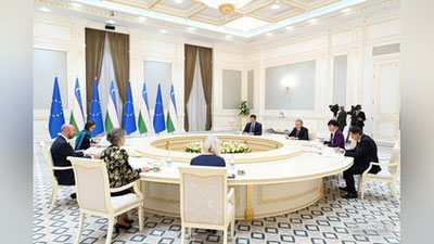 'Shavkat Mirziyoev va Sharl Mishel O`zbekistondagi so`z erkinligi haqida gaplashdi'ning rasmi