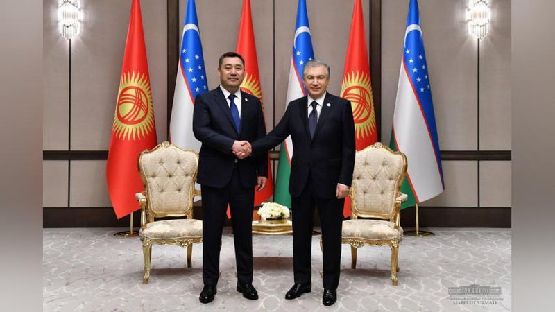 'Истанбулда Ўзбекистон ва Қирғизистон президентлари “Хитой – Ўзбекистон” темир йўлини қуришни муҳокама қилди'ning rasmi