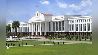 'Senat a`zosi yurak va buyrak etishmovchiligidan vafot etdi'ning rasmi