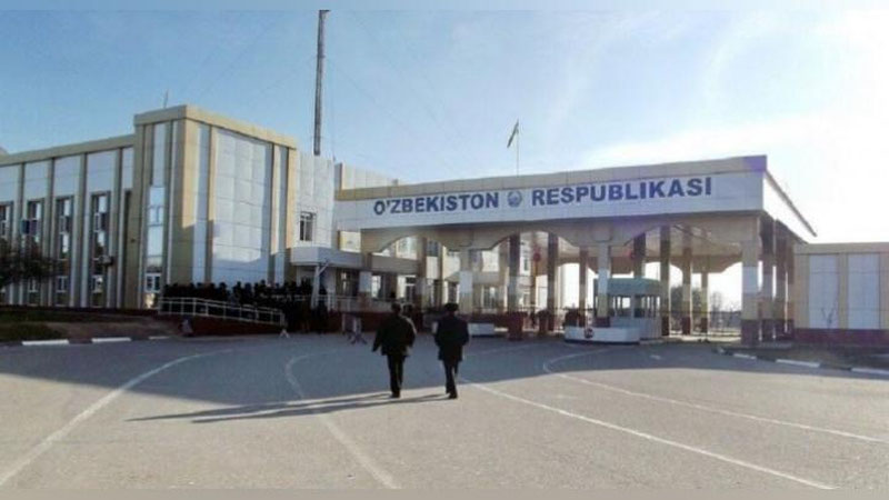 'Махсус комиссия ахбороти: 1 октябрдан Ўзбекистонга авиация, темир йўл ва автойўл ўтказиш пунктлари орқали кириб-чиқишга рухсат берилди'ning rasmi