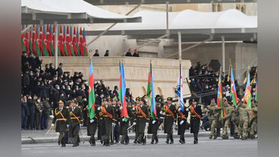 '3 ming harbiy, 150ga yaqin texnika — Tog`li Qorabog` g`alabasi. Bokudagi parad qanday o`tdi? (fotoreportaj)'ning rasmi