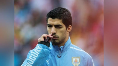 Изрображение 'СУАРЕС ВО ВТОРОЙ РАЗ ПОЛУЧИЛ "ЗОЛОТУЮ БУТСУ"'