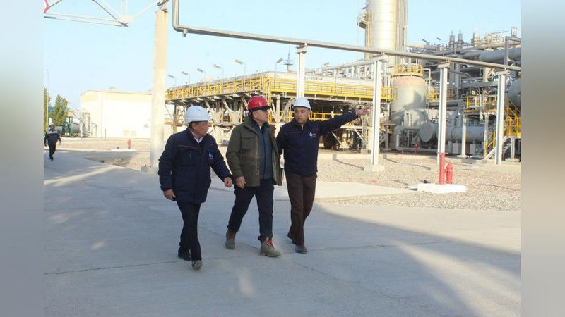 Изрображение 'Глава «Узбекнефтегаза» посетил Шуртанский газохимический комплекс'