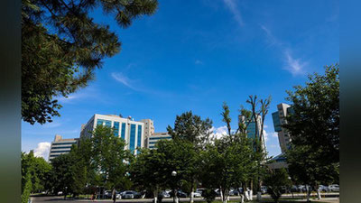 'Bugun O`zbekistonga salqin va nam havo massalari kirib keladi. Ba`zi hududlarda yomg`ir yog`adi'ning rasmi