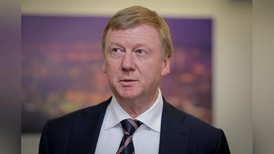 'Путиннинг маслаҳатчиларидан бири Россияни тарк этди'ning rasmi