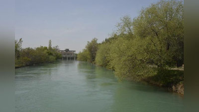 'Bo`zsuv kanalida suv qora rangda ekaniga rasmiy izoh berildi'ning rasmi